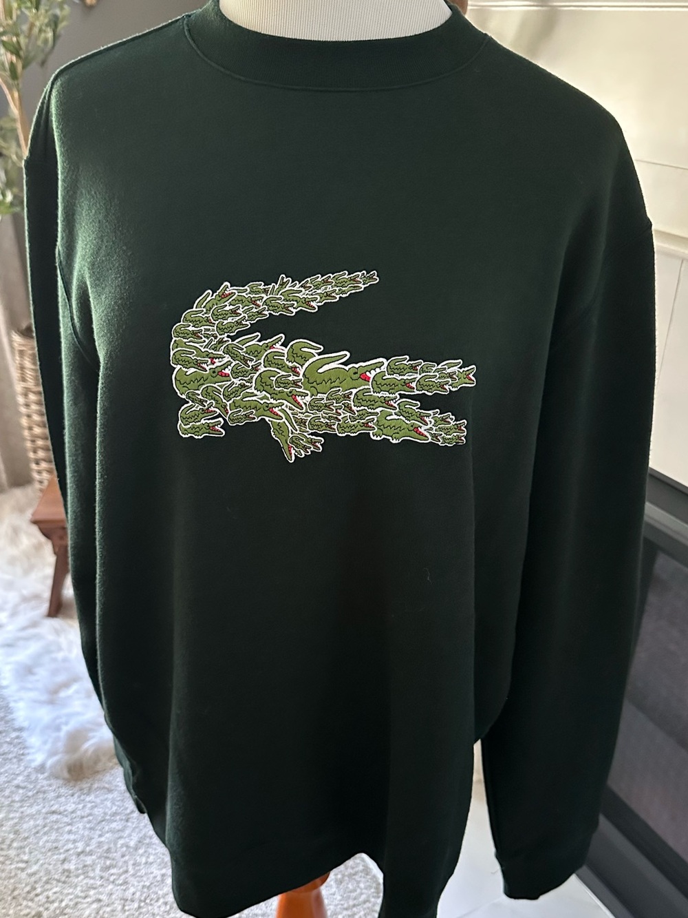 Unisex Green Lacoste Crocodile Sweatshirt - Size 6/XL - Unique!